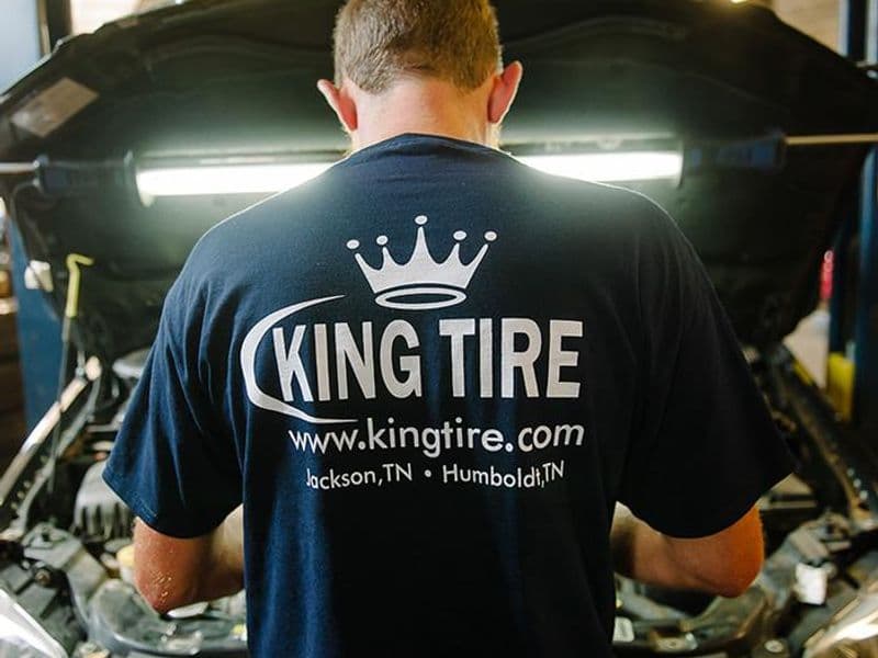 auto-repair-technicians-custom-branded-t-shirt